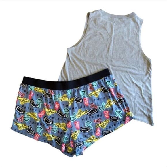 FRIENDS Y2K Grey Central Perk Printed Tank Top and Shorts Pajama Set Size XL - Picture 8 of 16